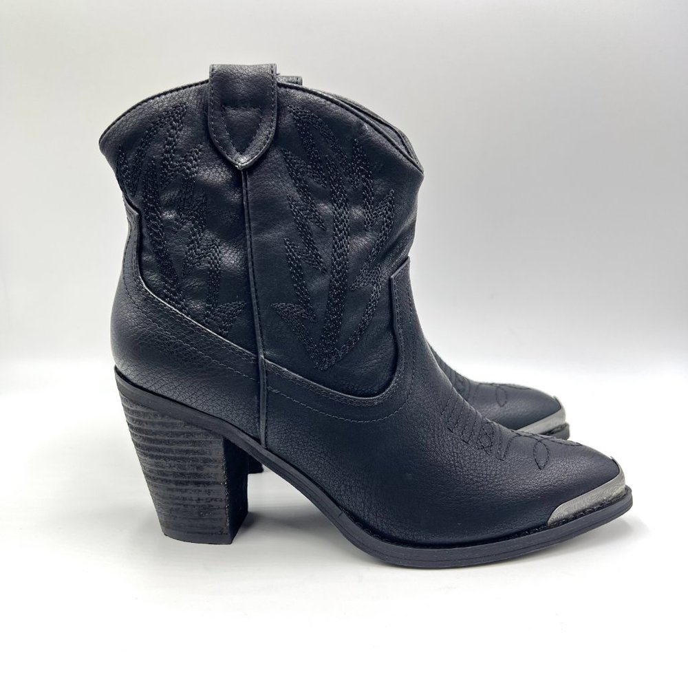 Very Volatile Womens Size‎ 6.5 Black Faux Vegan Leather Western Ankle Boots NEW